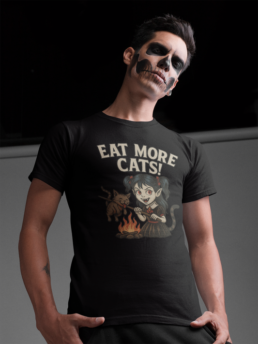 Eat More Cats Gothic T-Shirt mit Vampir Lady am männlichen Model