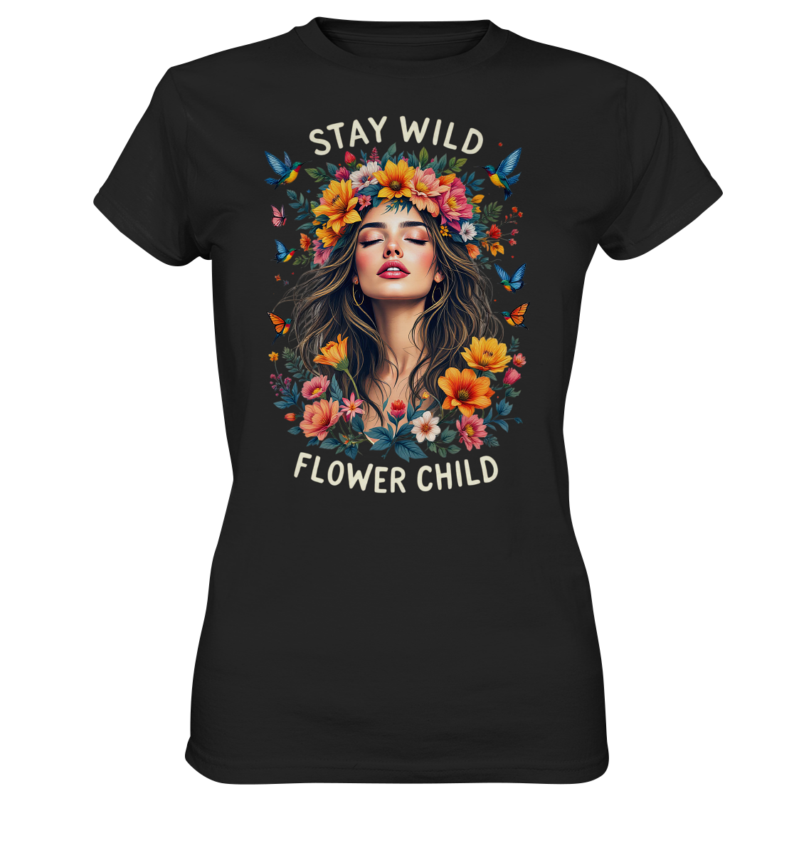 T-Shirt mit ‚Stay Wild‘ Schriftzug und floralem Flower Power Motiv – naturfarbenes Boho Shirt, Vorderansicht