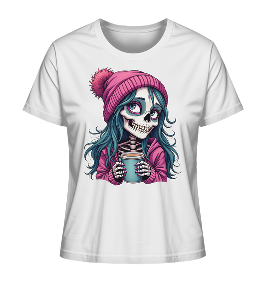 Shirt in weiß mit farbigem Motiv eines Coffee Skeleton Girls mit Kaffeetasse und pinker Wintermütze
