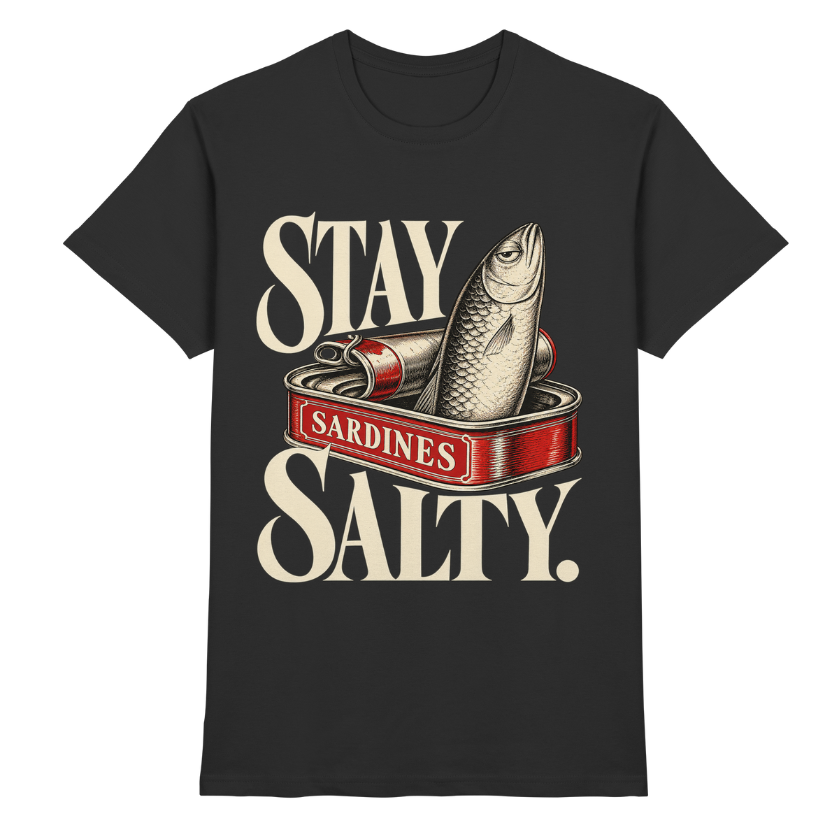 Schwarzes T-Shirt mit Sardine in geöffneter Dose und großer „Stay Salty“-Schrift – Vorderansicht