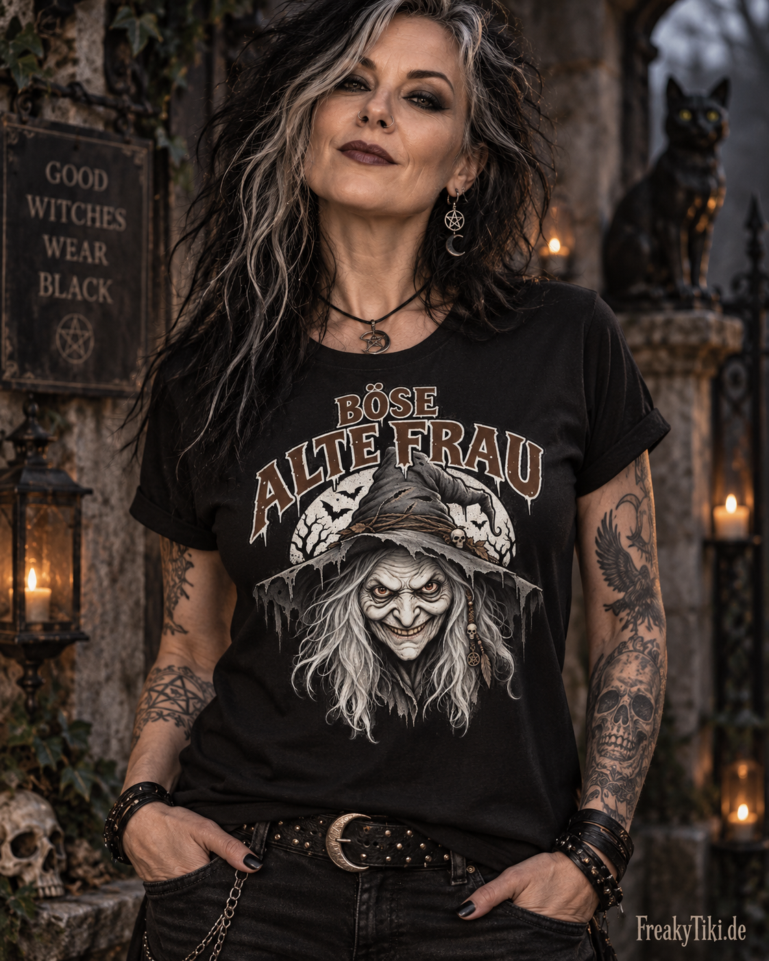 Böse alte Frau Gothic T-Shirt Damen frecher Hexenspruch am Model