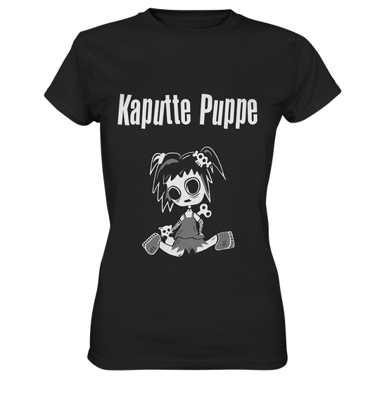 Schwarzes T-Shirt mit weißem Schriftzug „Kaputte Puppe“ und Gothic-Doll-Motiv mit Knopfaugen auf der Vorderseite