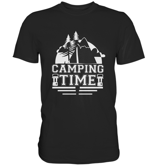 Schwarzes T-Shirt mit Aufschrift "Camping Time", weißer Print mít Berge-Motiv.